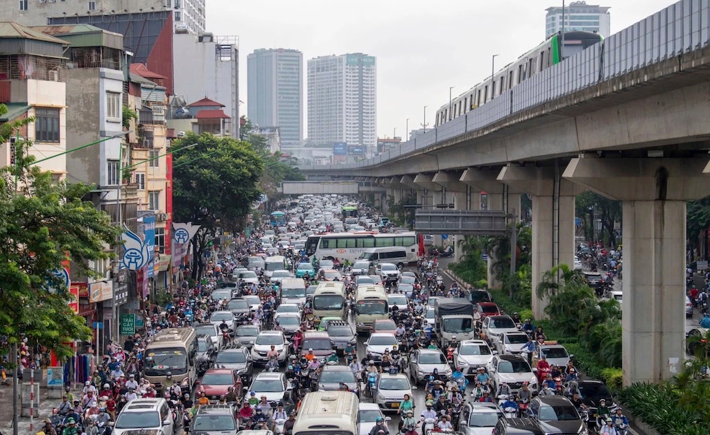Ha noi cam xe chay xang dau Hà Nội cấm xe chạy xăng dầu trong khu vực vành đai 1 từ 1/7/2026